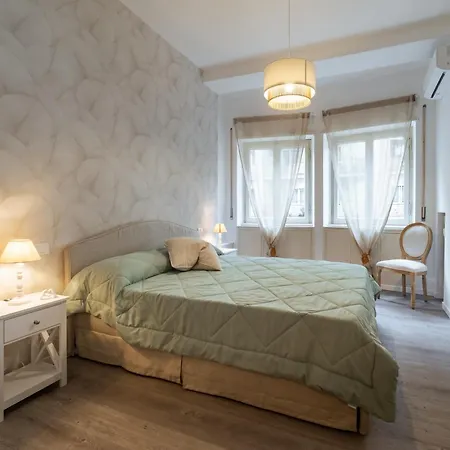 Lejlighed Vatican Shabby Double Bedrooms