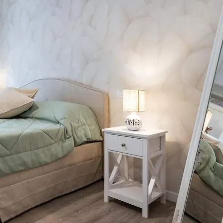 Vatican Shabby Double Bedrooms
