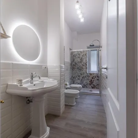 Vatican Shabby Double Bedrooms *